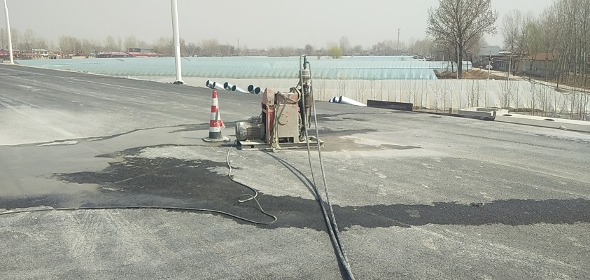 湘东道路回填土下沉注浆